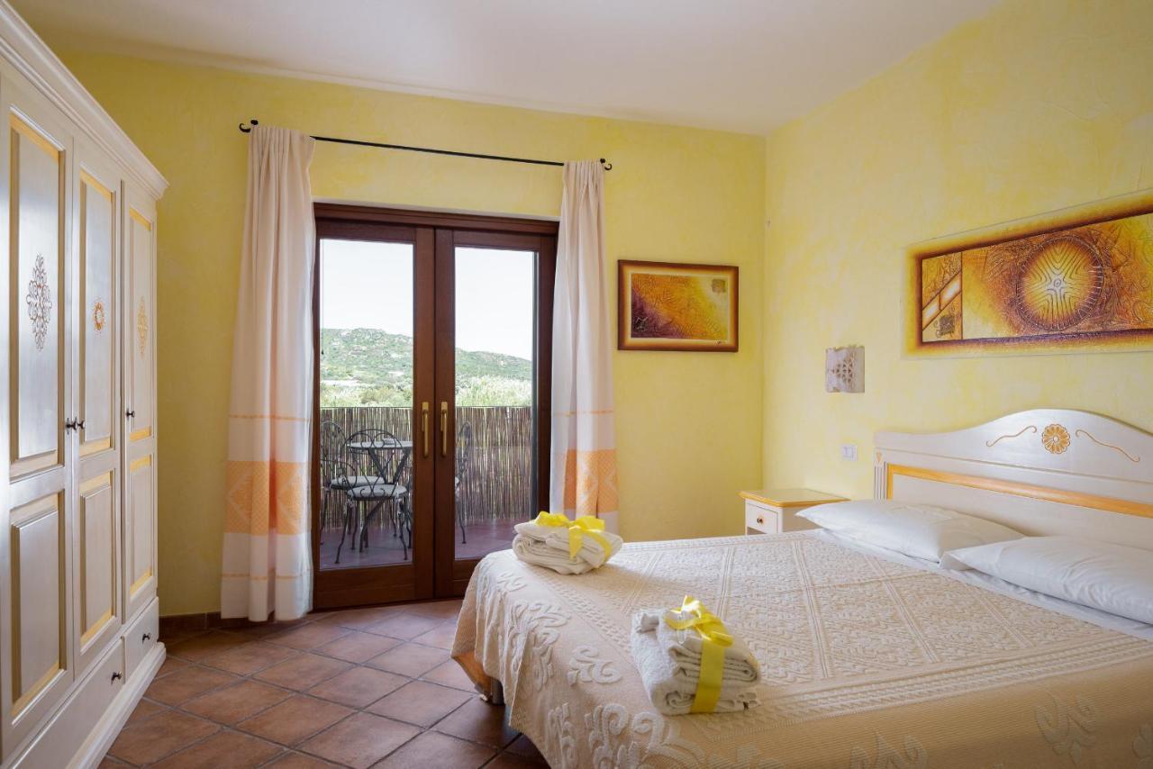 Affittacamere S'Alzola Porto Rotondo Exterior photo